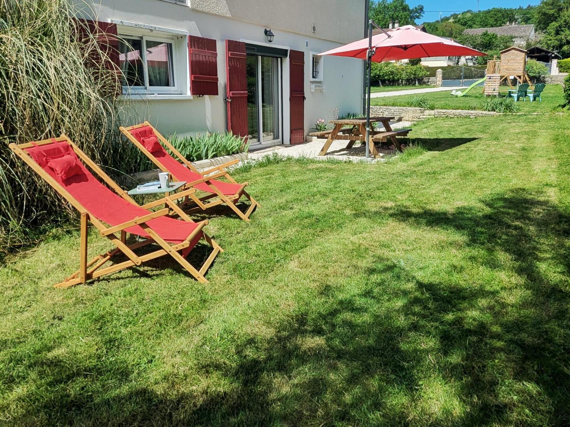 Au 10 Le Long Du Canal Fain-Les-Montbard Экстерьер фото